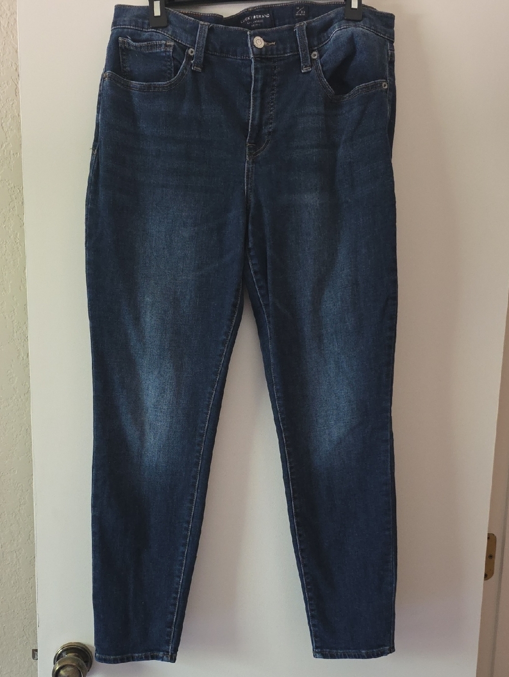 Lucky Brand Skinny Jeans in Deep Indigo Wash